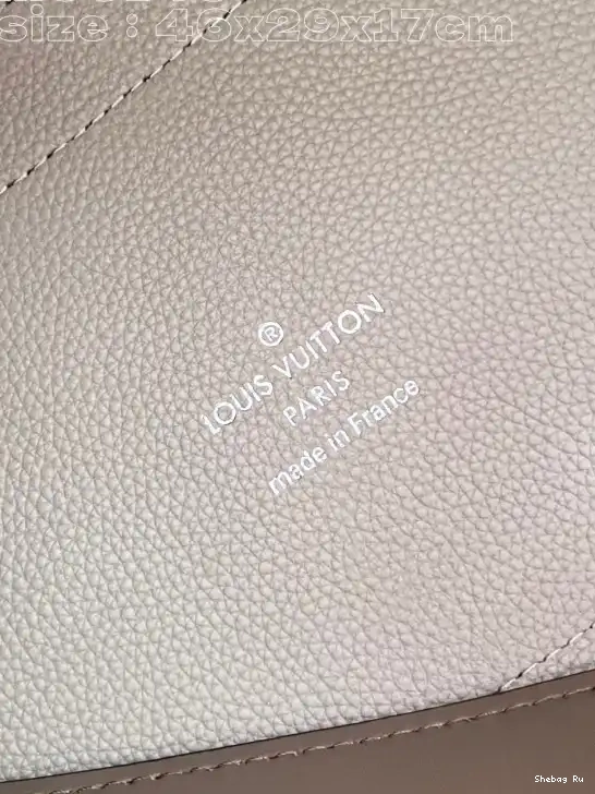 x x 17CM 29.5 LOUIS VUITTON HINA-46 0601